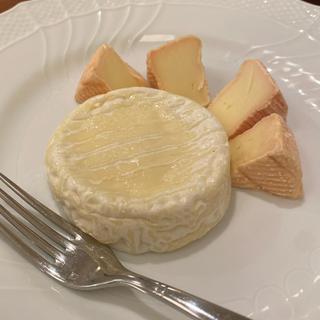 チーズ盛り合わせ(シェ大竹)