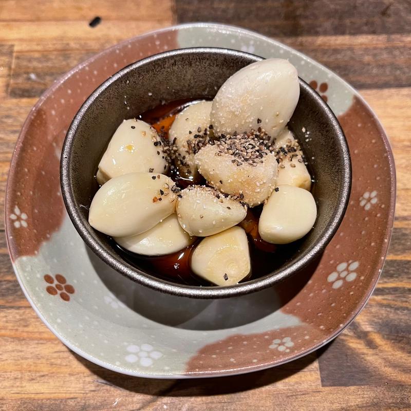 にんにく焼き(ホルモン和 （ホルモンカズ）)