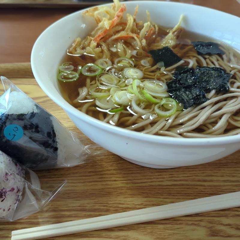 天ぷらそばセット(こぴあ おにぎり亭)