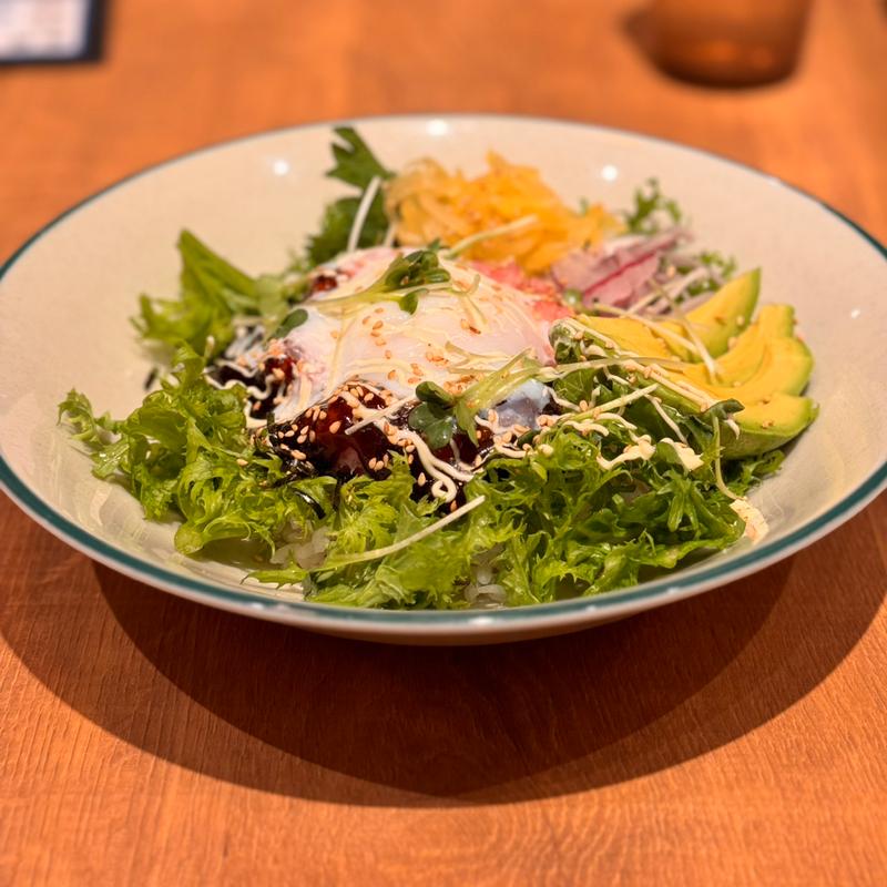 三崎マグロのネギトロ温玉ボウル(WIRED CAFE ルミネ立川店)