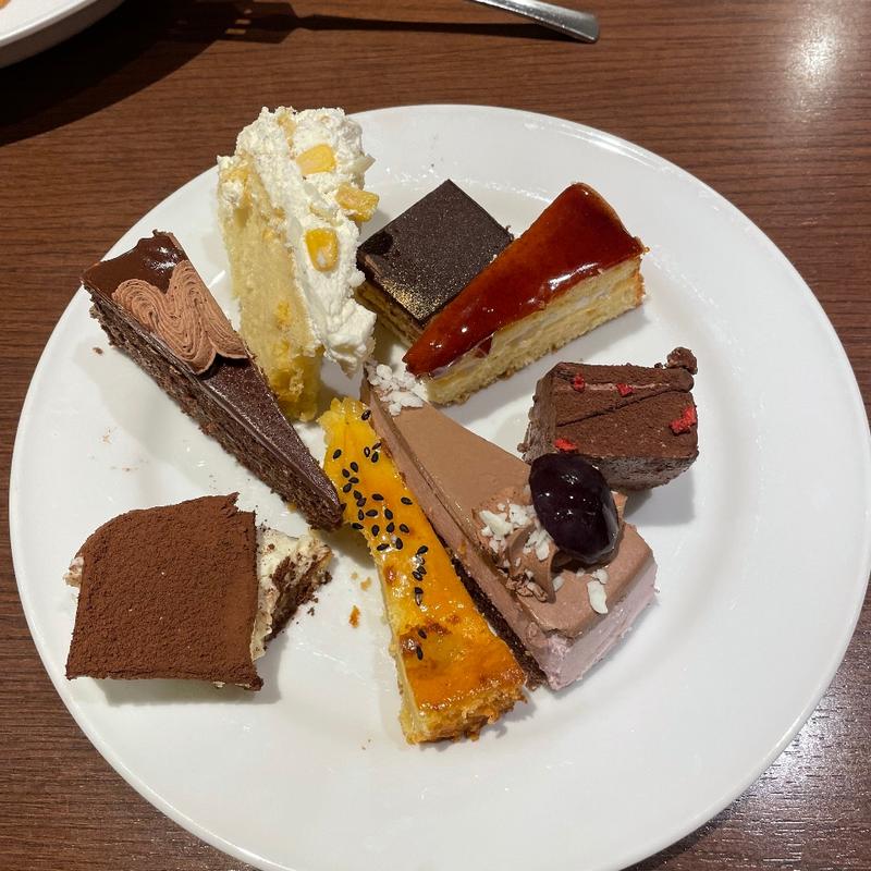 ケーキ(スイーツパラダイス クレフィ三宮店)