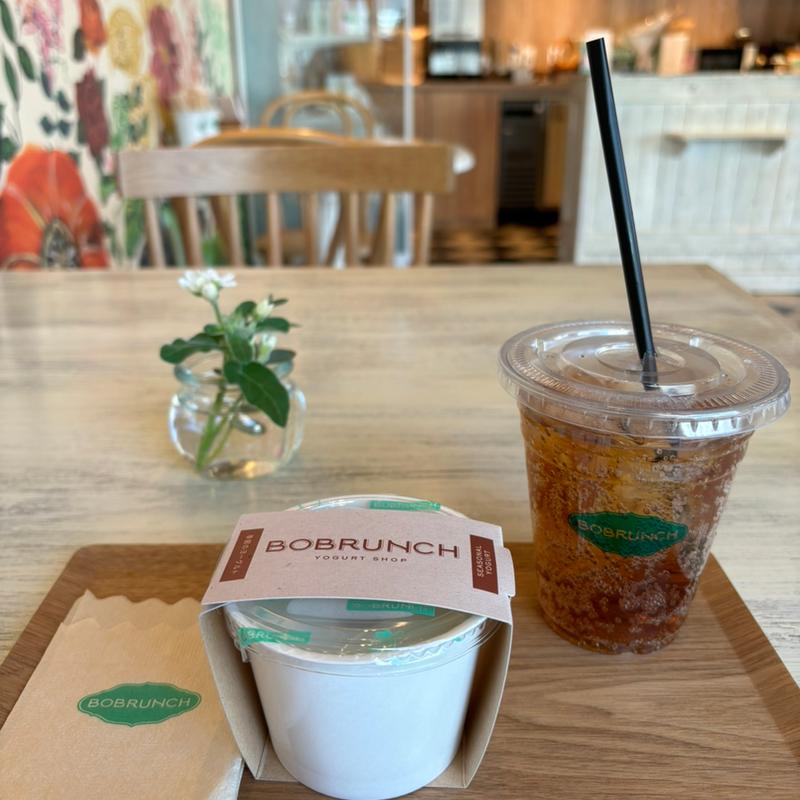(ヨーグルト専門店 ボブランチ（カフェ・スイーツ・パン）)