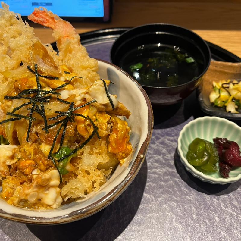 大えび天卵とじ丼(海鮮みなと家)