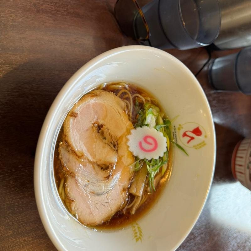 濃口醤油ラーメン(小麦と大豆 自家製麺 麺や ひなた)