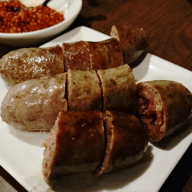 短角牛のソーセージ(肉山 )