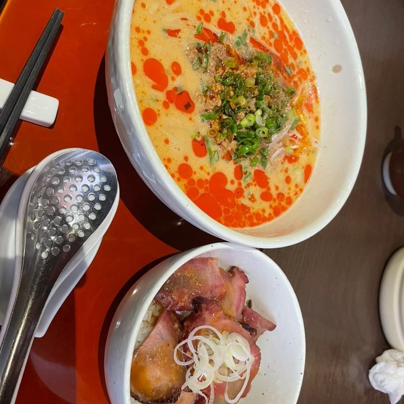 正宗坦々麺(坦々麺専門　發巳　西川田店)