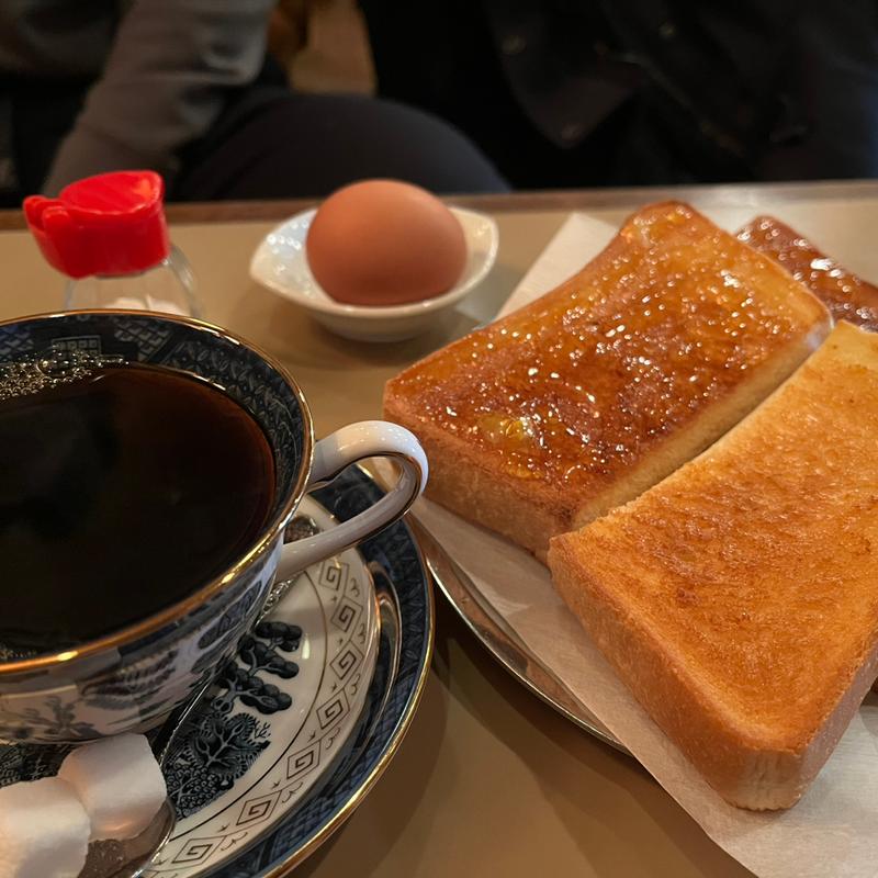 モーニング(ゆで卵付)(六曜社 珈琲店 （ロクヨウシャ）)