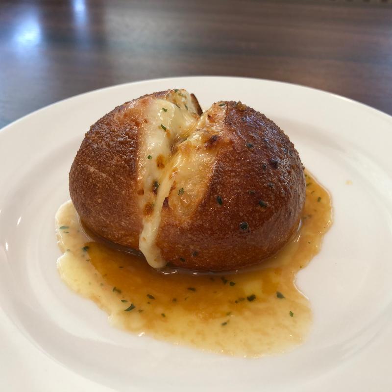 モッツァレラトースト バター醤油ソース(ジョナサン 八潮西袋店)