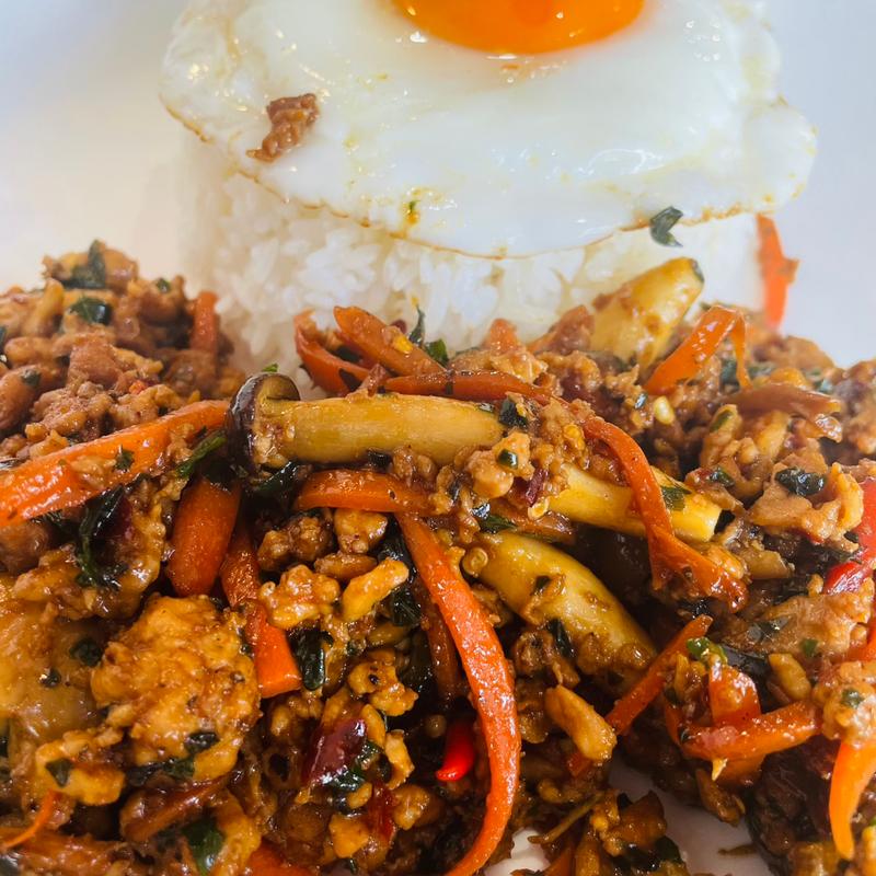 ガパオライス(シンカム)