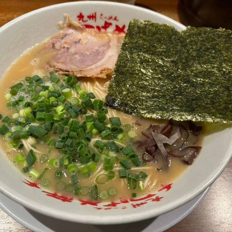 ラーメン(九州らーめん つばめ軒)