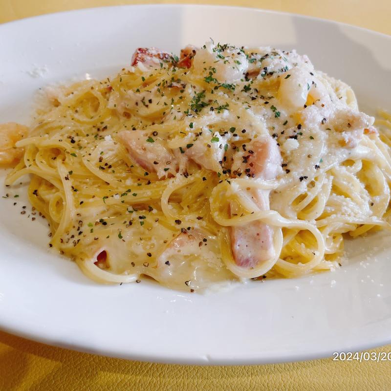 カルボナーラ(ボンジョルノラヴォーチェ店)