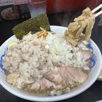 チャーシュー麺(中)(手打ち中華そば酒田 河原町店)