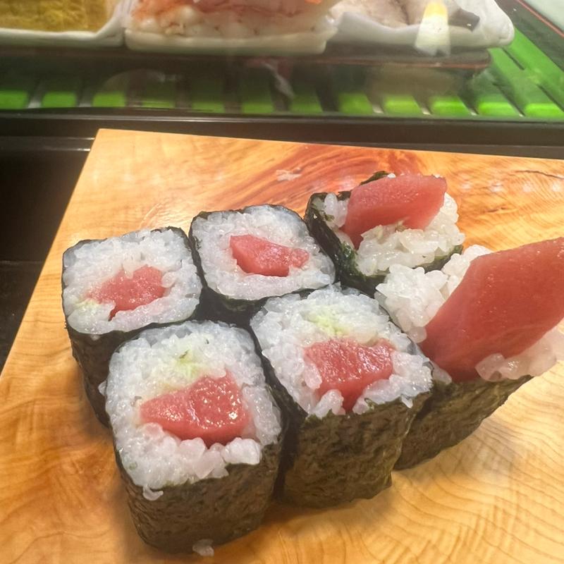 上鉄火巻き(や台ずし白子駅前町)