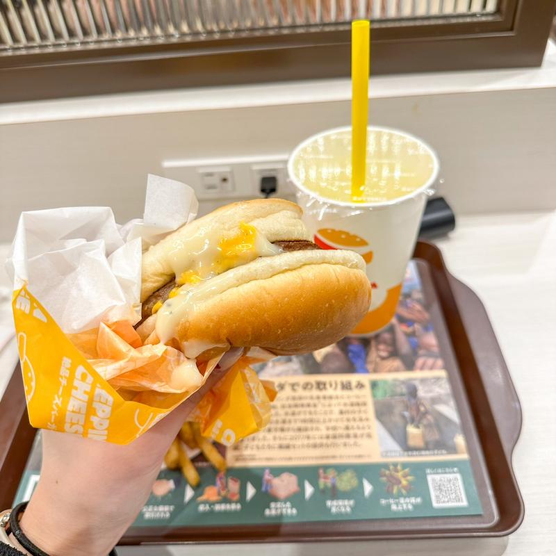絶品チーズバーガーセット(ロッテリア 名鉄金山駅店 )