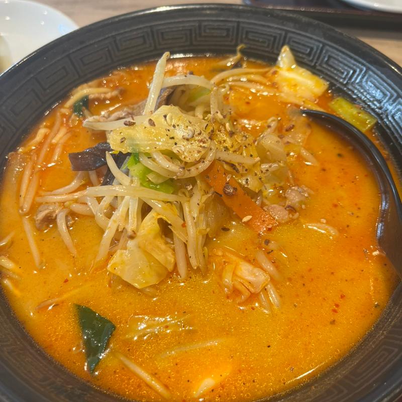 濃厚麻辣タンメン(埼玉タンメン 山田太郎 所沢本店 )