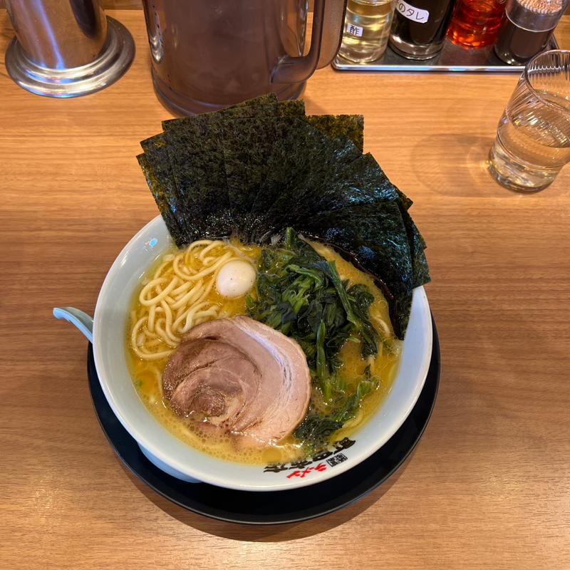 醤油ラーメン(町田商店 所沢店)