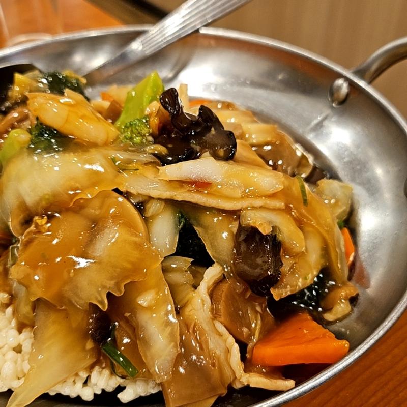 五目おこげ(中華料理 嘉宴 大森町店)