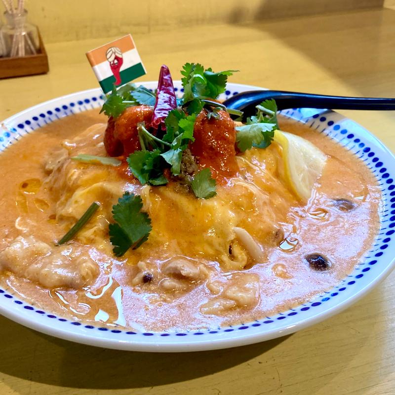 麻婆キーマ&とろとろチーズのトムヤム天津飯(南修軒)