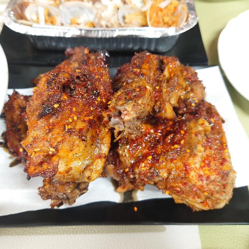 チキン首焼き 甘酸味(鑫燃麻辣烫烧烤刀削面火锅)
