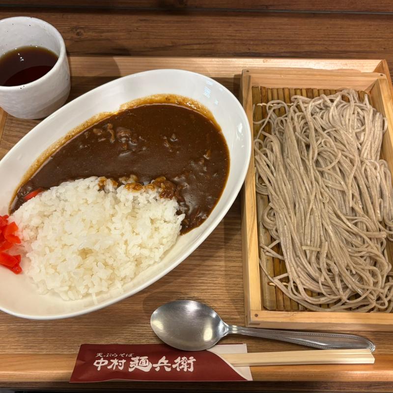 麺兵衛のザ.ビーフカレーとそば(中村麺兵衛 池袋店)
