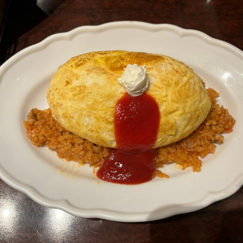 スフレ卵のオムライス(サロン卵と私 ルクア大阪店)