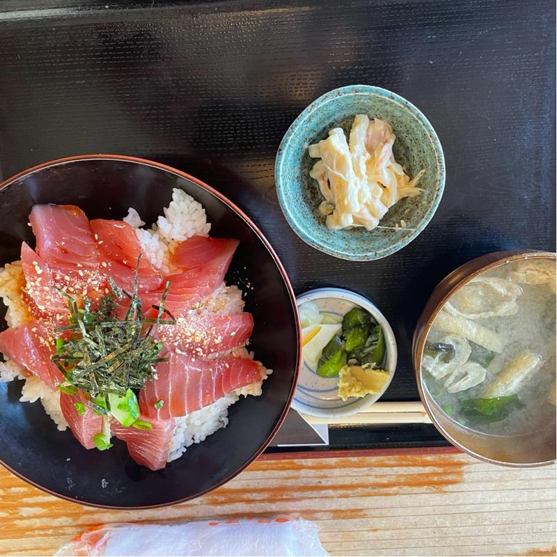 まぐろ丼定食(鬼扇 )