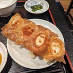 牛すじご飯・餃子のランチ(歓迎（ホアンヨン） 西口店)