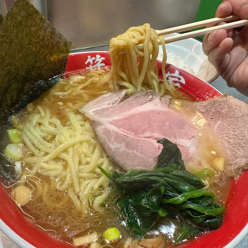 箕輪家ラーメン大(ラーメン箕輪家 中野旗艦店)