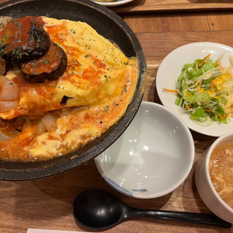 ランチ（焼きオムドリア ローストなすのトマトソース）(神戸元町ドリア 鳥栖プレミアムアウトレット店)