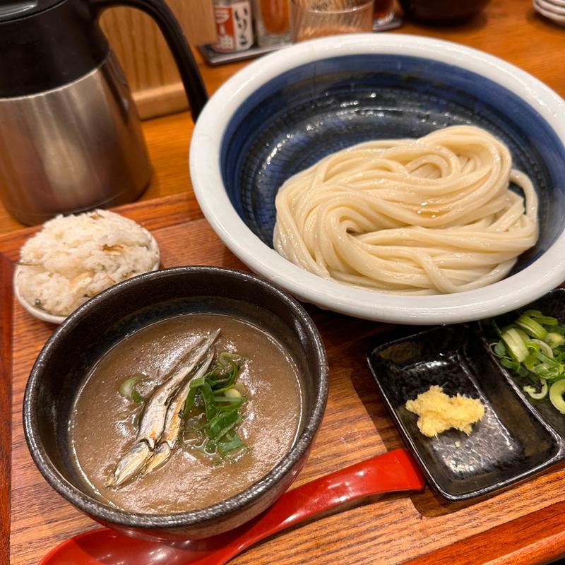 伊吹いりこ濃厚つけ汁うどん(伊吹うどん 東京ミッドタウン六本木)