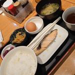 焼き魚朝定食(塩小路カフェ )