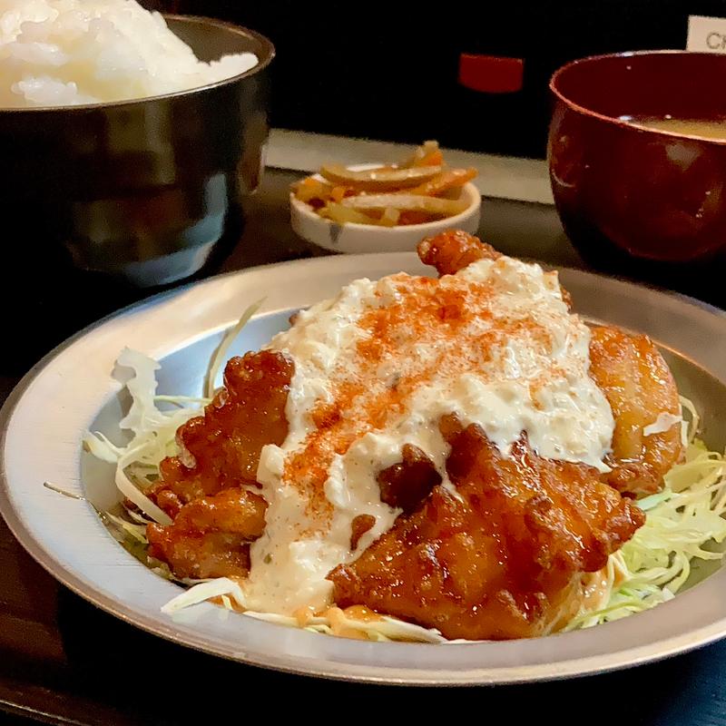 燃えよチキン南蛮定食(熱血 どんぶりババア)