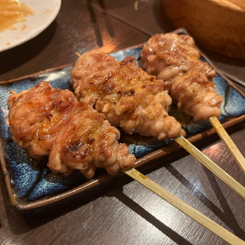 モモ(クカバラ)