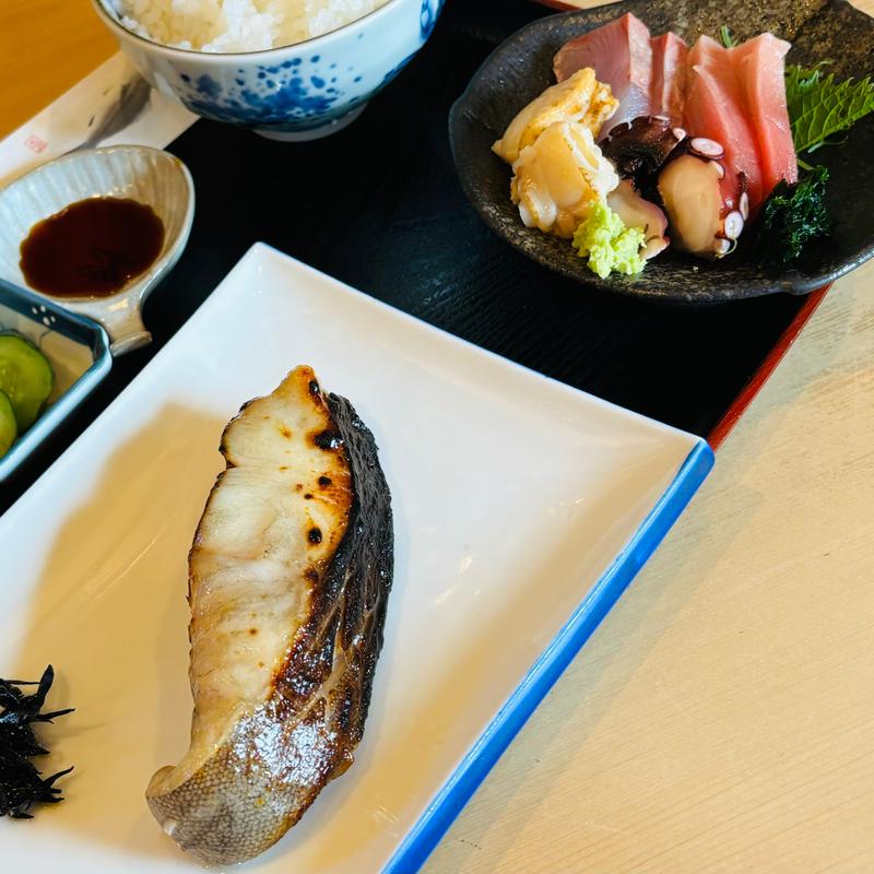 焼魚定食（銀だら）刺身付き(千ふじ)