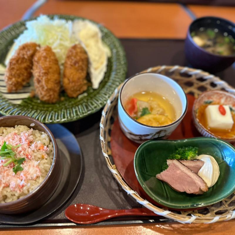 大粒牡蠣フライと季節の籠盛り3種セット(かごの屋 藤井寺インター南店 )