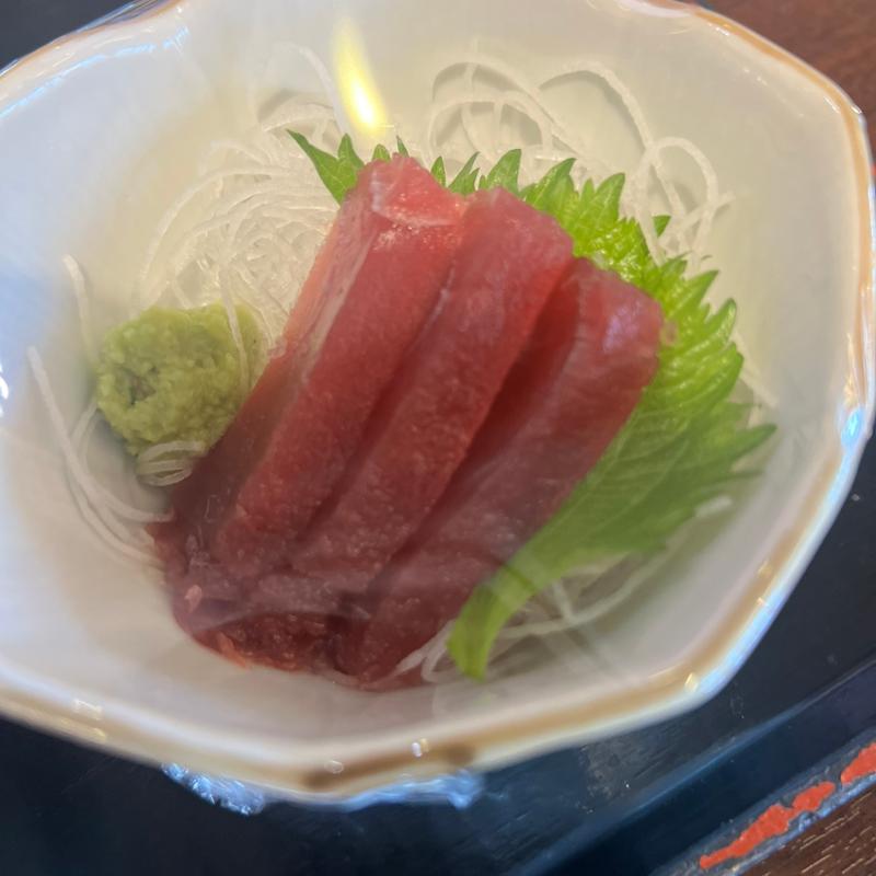 マグロの刺し身(ザ・めしや 鈴鹿白子店 )