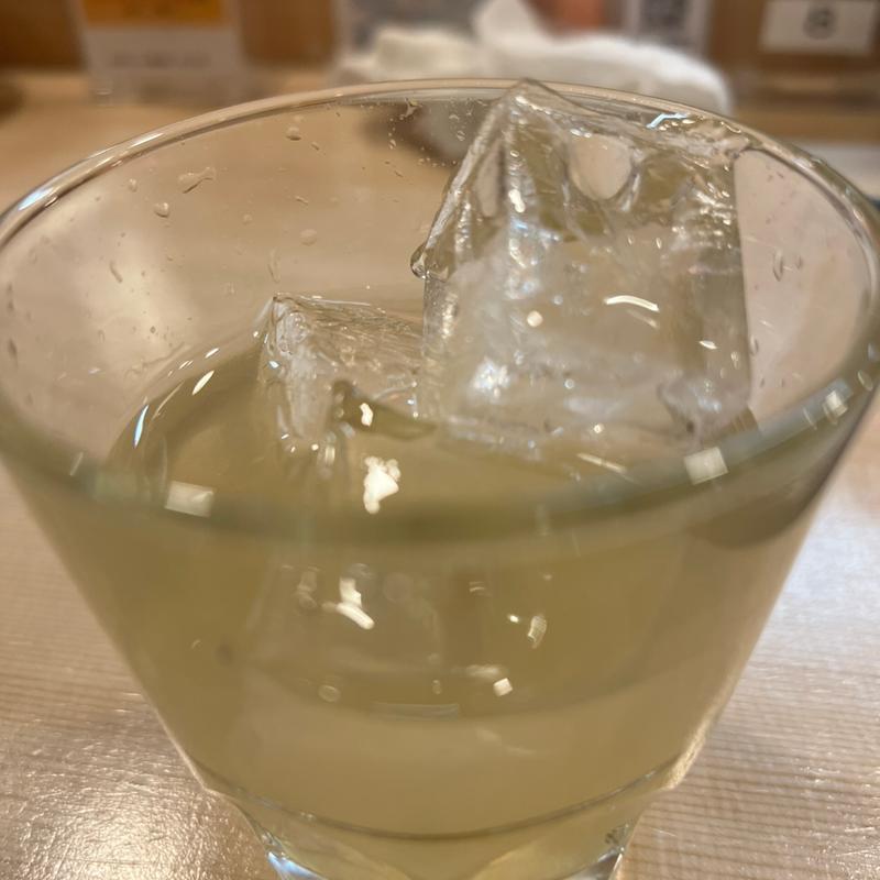 出雲市産シャインマスカット酒(や台ずし白子駅前町)