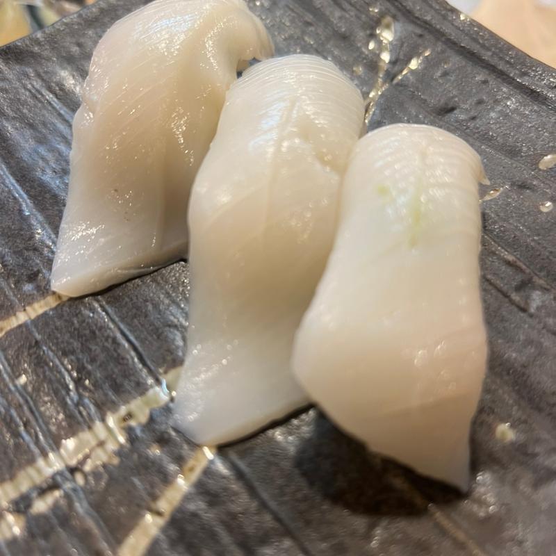 いかの握り寿司(や台ずし白子駅前町)