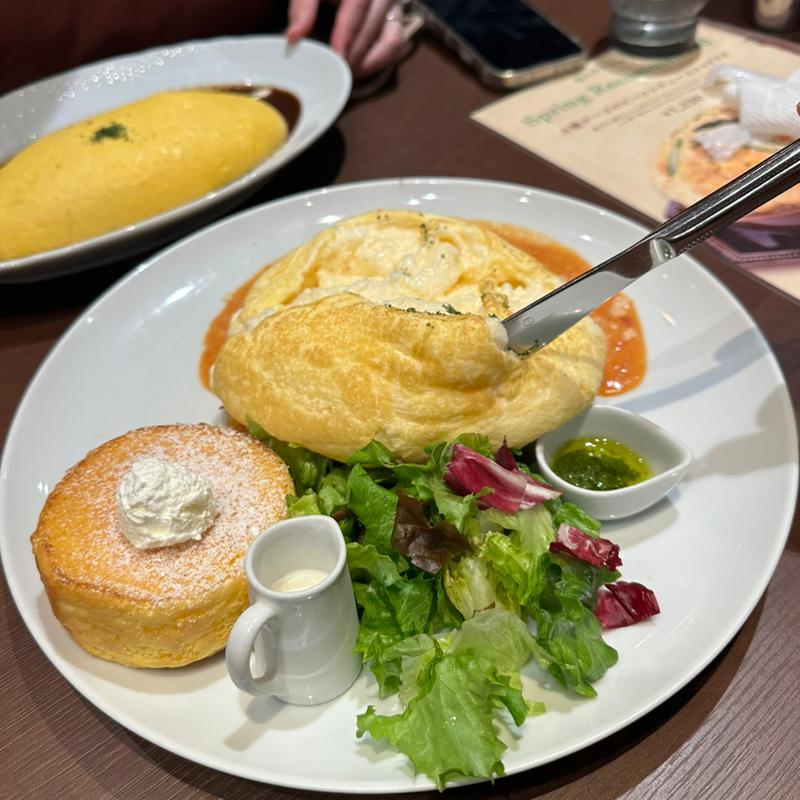 オムライスプレート(サロン　卵と私　イオンモール広島府中店)