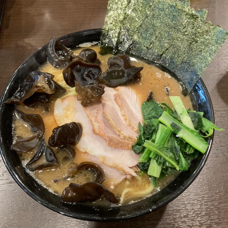 チャーシューメン(大)キクラゲトッピング(杉田家千葉駅前店)