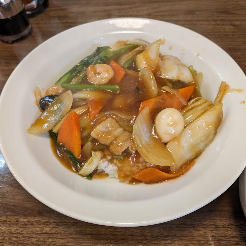 中華丼(餃子と中華 豆点)