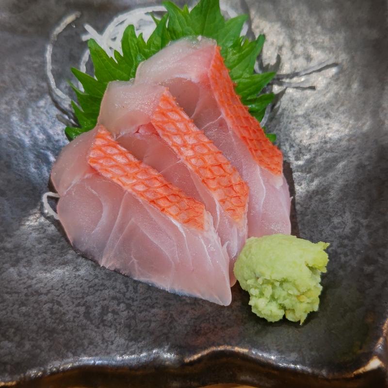 とろ地金目鯛(魚と酒はなたれ 野毛五番街店)