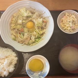 野菜炒め定食(いわた)