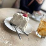 とろけるショートケーキ