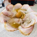 薄切りチャーシュー麺