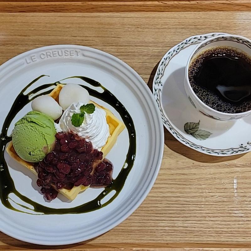 米粉抹茶ワッフル(宇都宮珈琲)