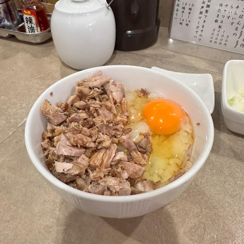 (町のらーめん屋 織しげ)