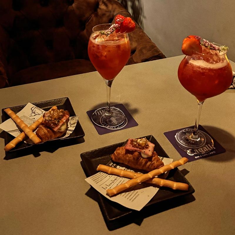 (夜カフェとバルと。Cagalli | かがり BAR & CAFE)