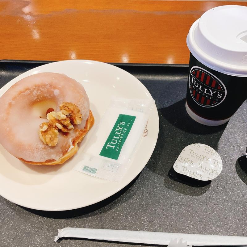 コーヒーとハニーウォルナッツドーナツ(タリーズコーヒー なんばパークス店)