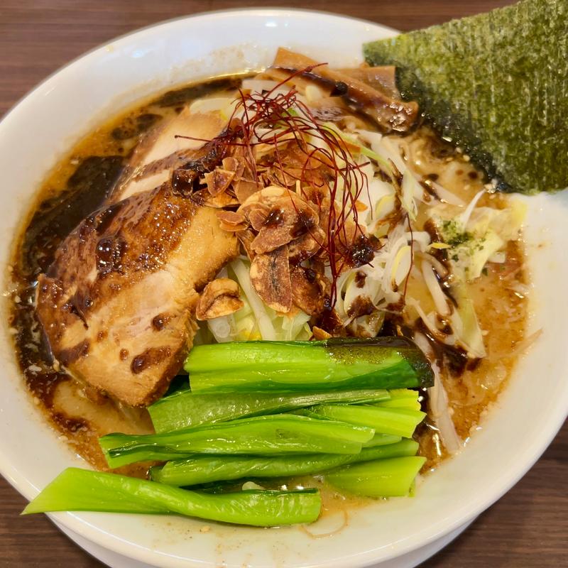 焦がしにんにく味噌らーめん(魚介豚骨らーめん きたもと屋)